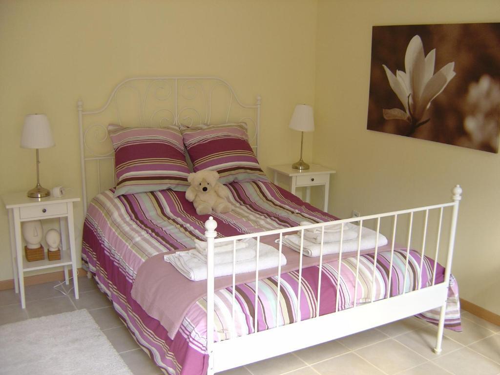 Aux Quatre Saisons Axat Bed and Breakfast Rum bild